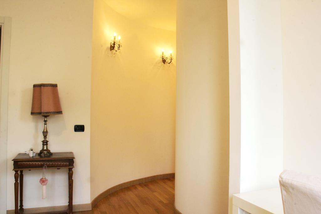 Villa Milena Arese Bagian luar foto